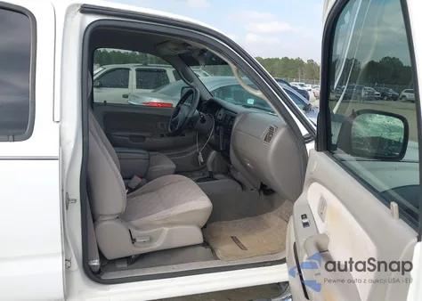 2004 Toyota Tacoma Prerunner V6 из США, поврежденный, VIN 5TEGN92N84Z424576